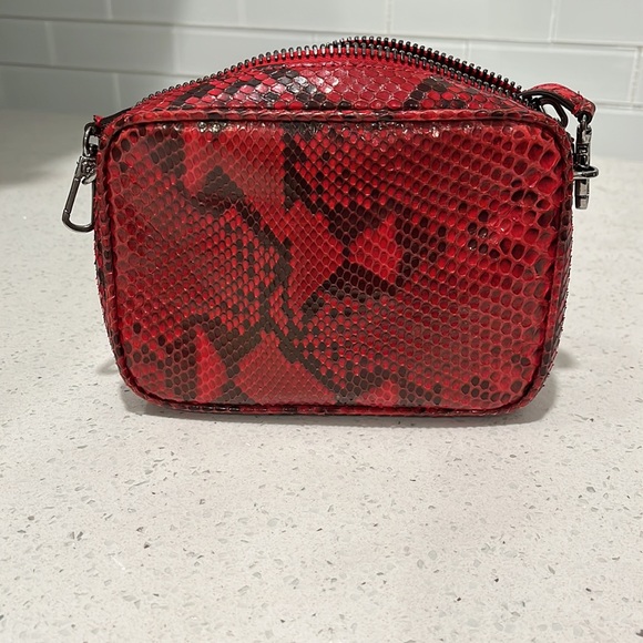 Alexandra Clancy crossbody bag - Picture 2 of 5